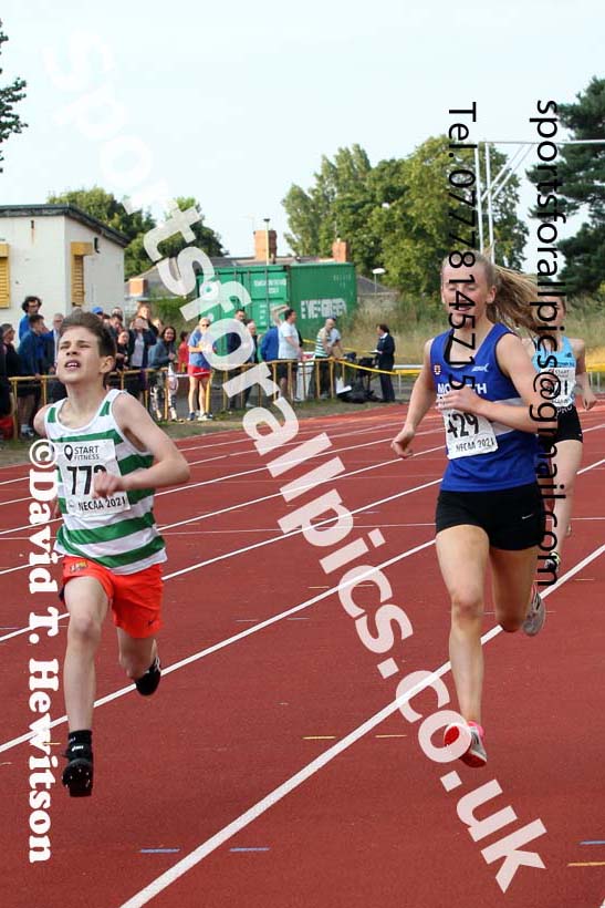 800 metres, 2021 North East Grand Prix 6, Monkton, Wednesday, August 4th. Photo: David T. Hewitson/Sports for All Pics